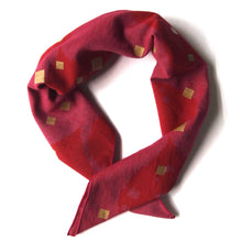 Load image into Gallery viewer, Reds Cotton Leaves printed Bandana