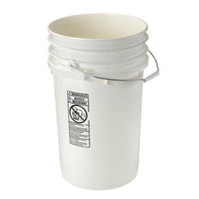 Load image into Gallery viewer, 7 Gallon Plastic Bucket with Lid