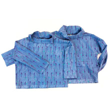 Load image into Gallery viewer, Blue Linen Pullover with Popped Collar