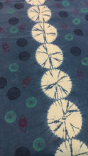 Load image into Gallery viewer, Indigo Dyed Polka Print Cotton Center Piece