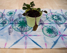 Load image into Gallery viewer, Table Runner // Indigo printed Compass Rose + Almond Shells